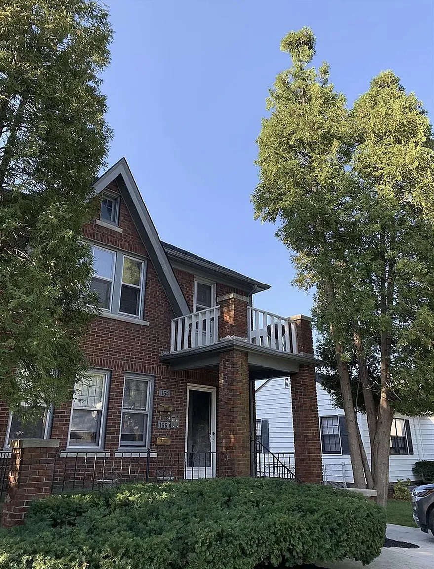164 Jewell St photo 1
