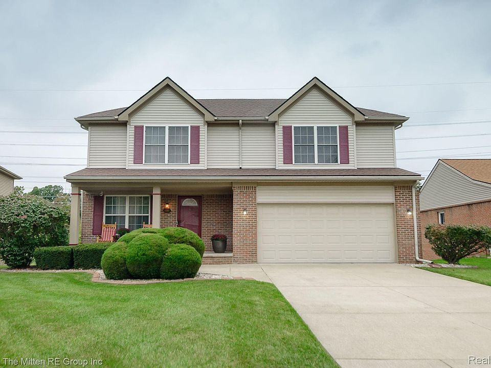 1st image of 13320 Country Walk Ct