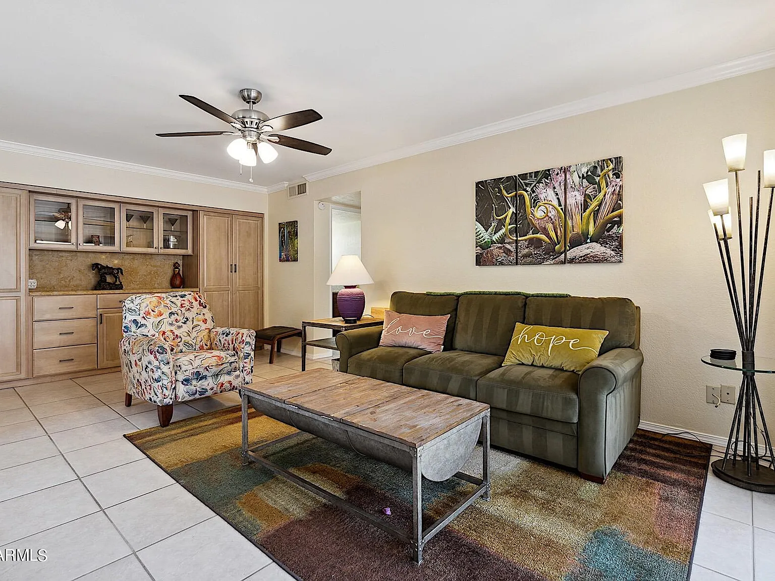 1 bed, 1.0 bath, 725 sqft, $1,950 — Photo 3