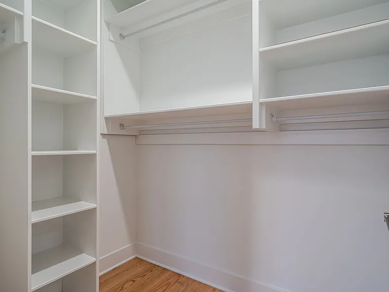 237 Tasker St — Photo 21