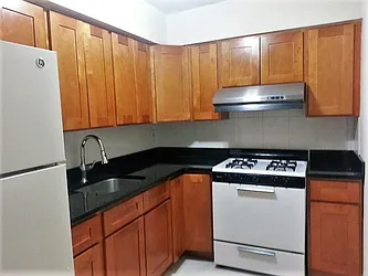 Rented by Top Nest Inc.