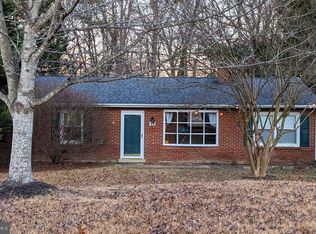 10 Hickory Ridge Dr, Fredericksburg, VA 22405