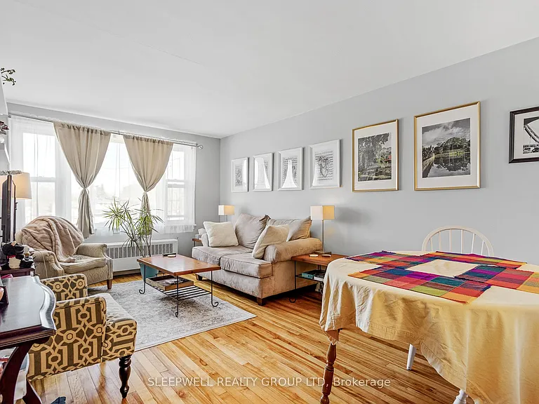 54 Centennial Blvd #5 — Photo 3