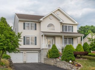 5 Pegasus Pl, Hackettstown, NJ