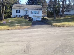 105 W Manchester Rd, Syracuse, NY 13219