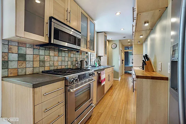 Rented by Citi Habitats | media 55