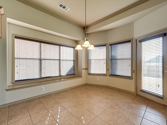 5th image of 225 Audobon Ln