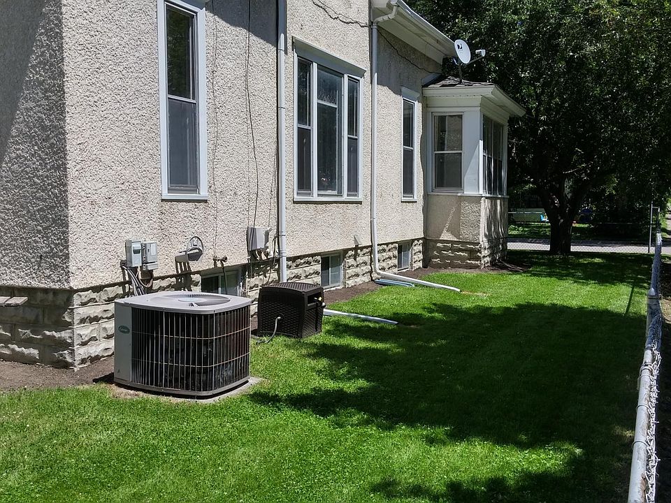 1st image of 1-1902 Pierce St NE #1