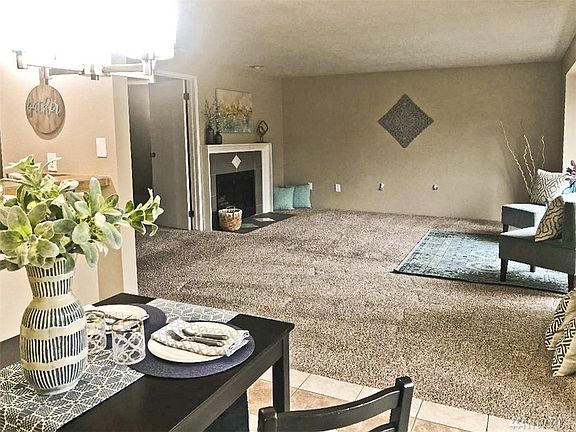 5th image of 208 Mt Park Blvd SW APT E202