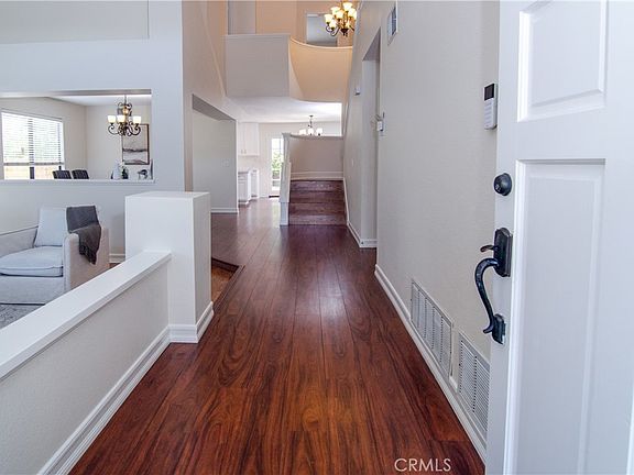 5th image of 24371 Crestview Dr