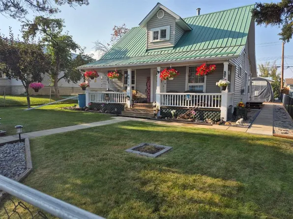 4810 S 9th Ave, Edson, AB T7E 1E3