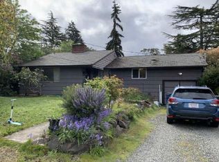 215 S 195th St, Des Moines, WA 98148