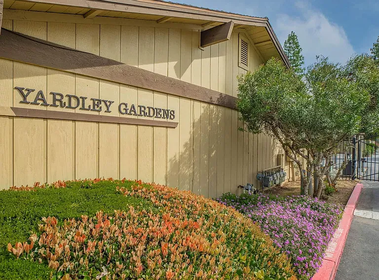 Yardley Gardens — Photo 18