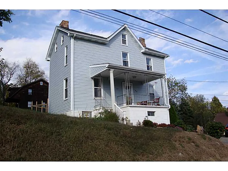 105 Schars Ln photo 1