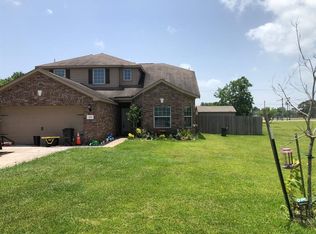 223 Taylor Cir, La Marque, TX 77568