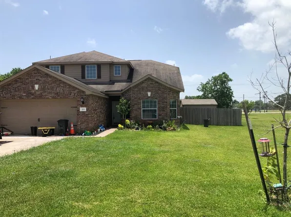223 Taylor Cir, La Marque, TX 77568