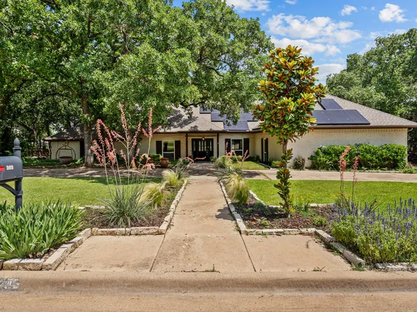 203 Inverness Dr, Trophy Club, TX 76262