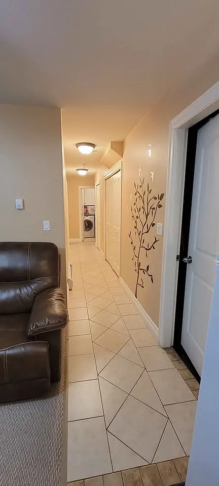6 bed, 2250 sqft, $5,500 — Photo 4