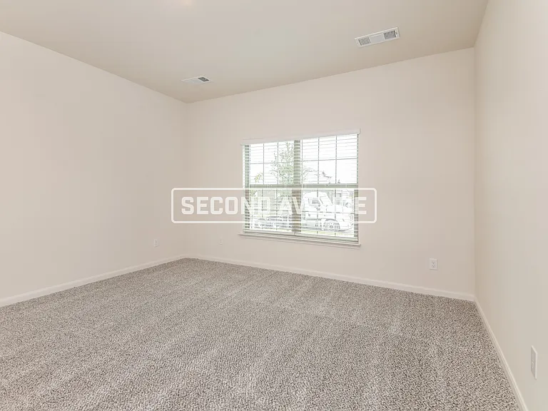 841 Serena Dr — Photo 7