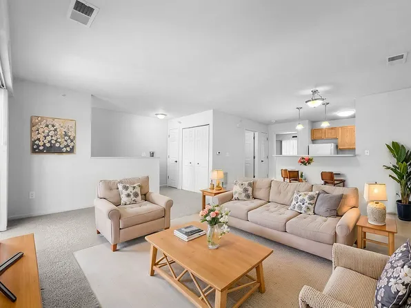 Whisper Ridge, 9005 Bridgewood Blvd #Wr6-5-5211, West Des Moines, IA 50266