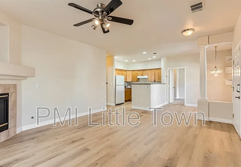 4045 S Crystal Cir #103 — Photo 6