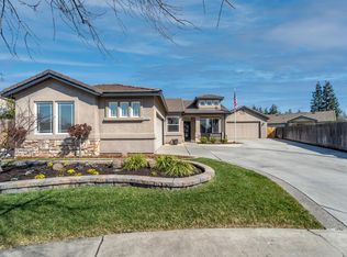 2343 Summer Garden Ln, Turlock, CA 95382