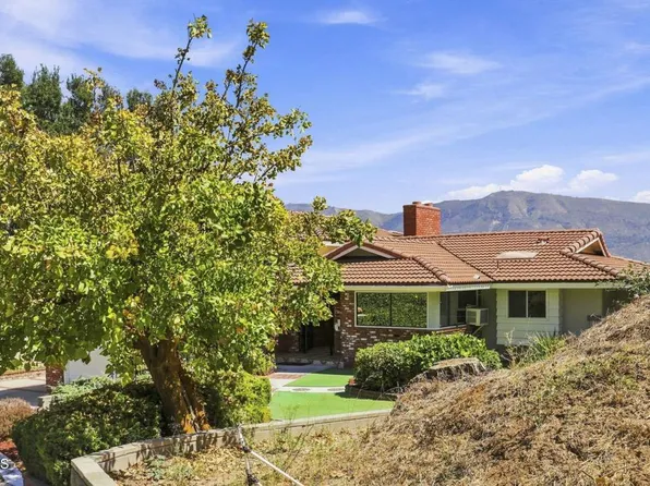 560 N 6th St, Santa Paula, CA 93060