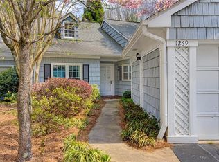 1269 Kent Place Ln, Winston Salem, NC 27104