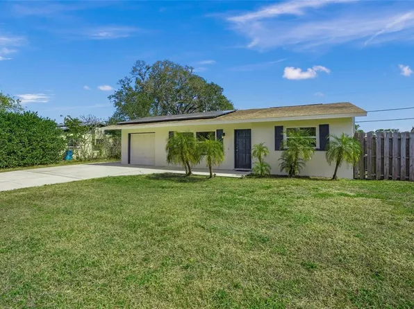 3715 Bond Pl, Sarasota, FL 34232