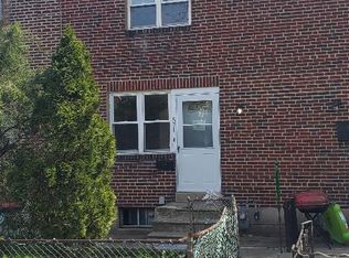 571 Snowden Rd, Upper Darby, PA 19082