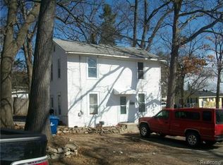 352 Lake St, Lake Orion, MI