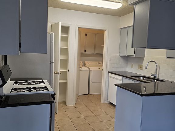 5th image of 1611 W Braker Ln