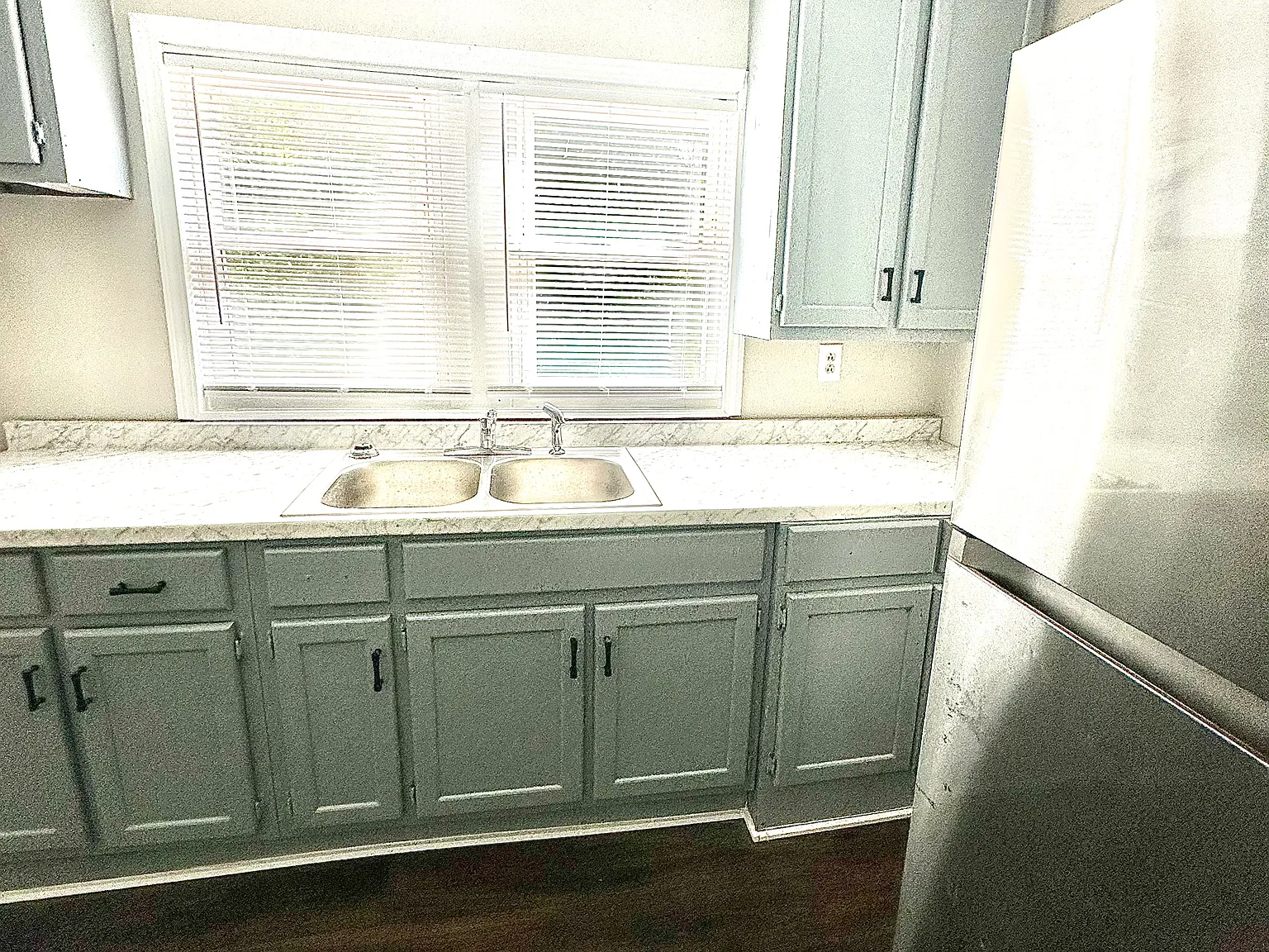 2 bed, 800 sqft, $1,000 — Photo 4
