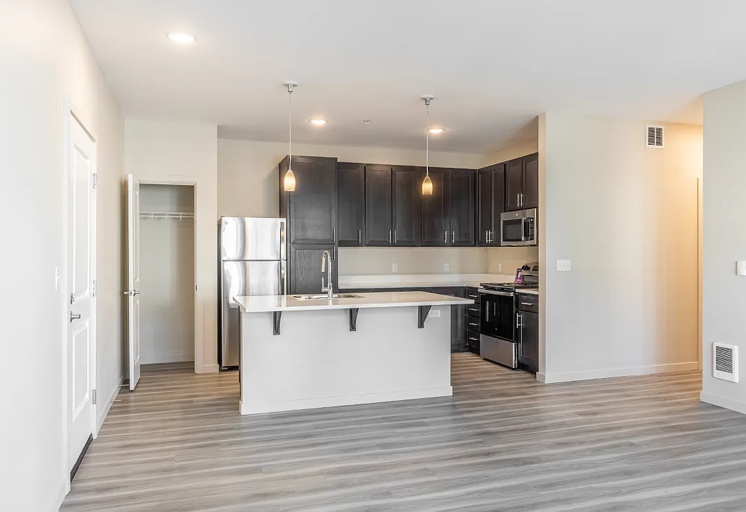 Building Photo - Fox Ridge Apartments