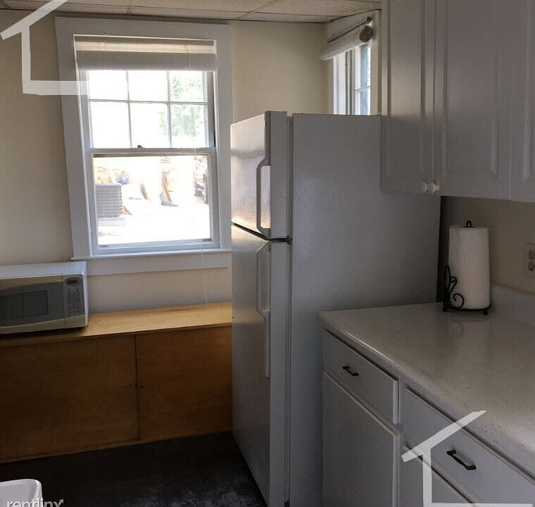 183 Winchester St. #B Brookline Unit Photo 5