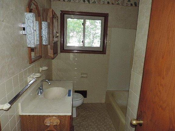 Lead Based Paint.pdf