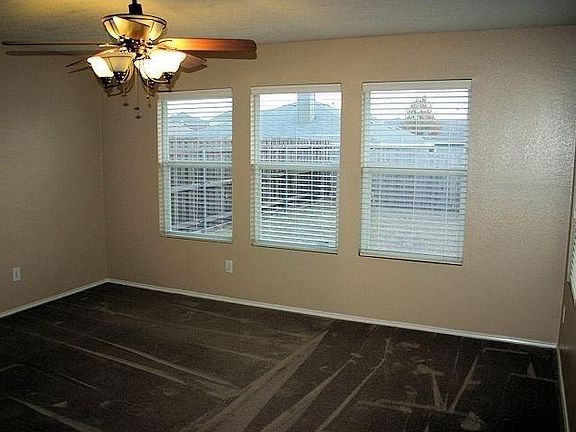 3rd image of 9837 Thomas Jefferson Dr
