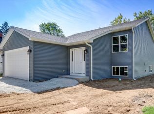 6007 236th Ave, Salem, WI 53168