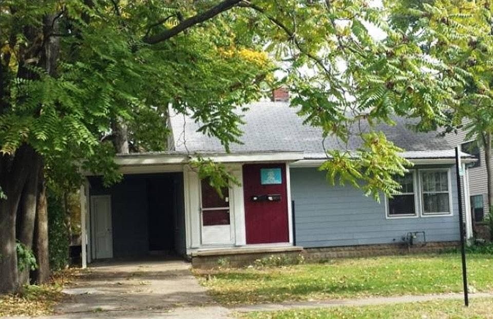 1st image of 418 S Grant St