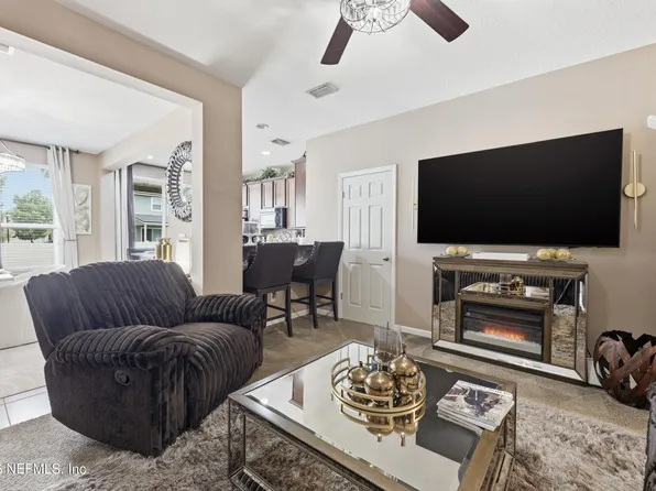 637 GROVER Lane, Orange Park, FL 32065