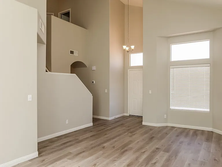9009 Ballad Ave — Photo 4