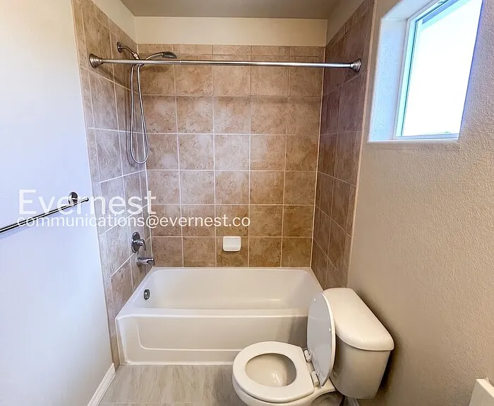2315 Reed Grass Way — Photo 16