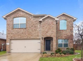 7901 Ballater Dr, Fort Worth, TX 76123
