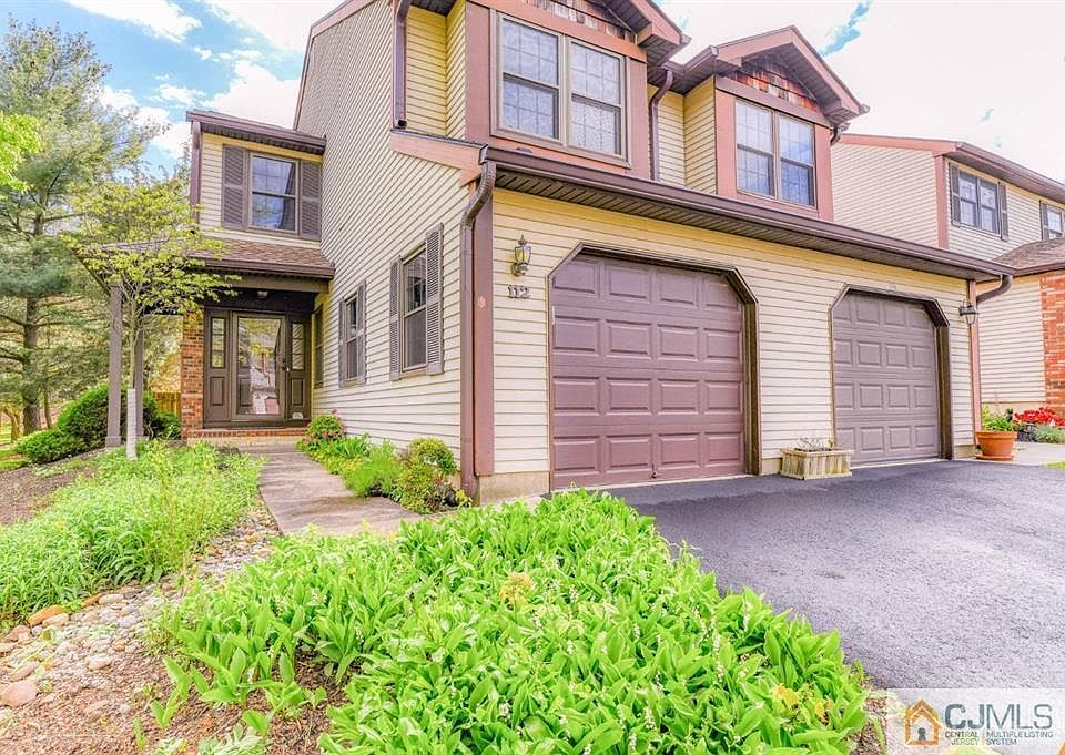 1st image of 112 Bayberry Dr