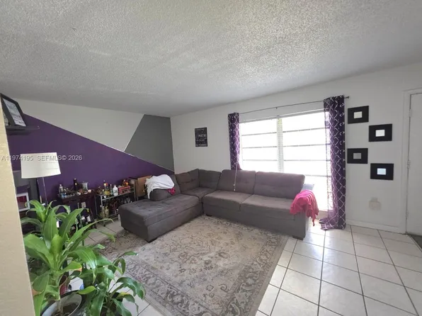 17170 SW 94th Ave APT 807, Palmetto Bay, FL 33157