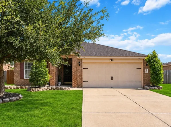 9903 Garnet Springs Dr, Rosharon, TX 77583
