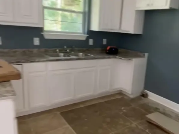 12158 Arena Dr, Baton Rouge, LA 70811