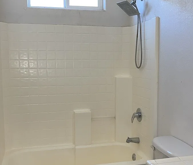ad_photos_bathroom_10_07152026