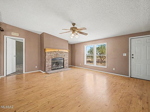4th image of 1911 W Thunder Rd