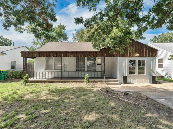 1727 S Estelle Ave, Wichita, KS 67211